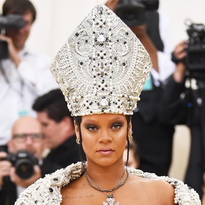 Met Gala 2018: The Best Hair and Makeup Looks Met Gala 2018: The Best Hair and Makeup Looks
